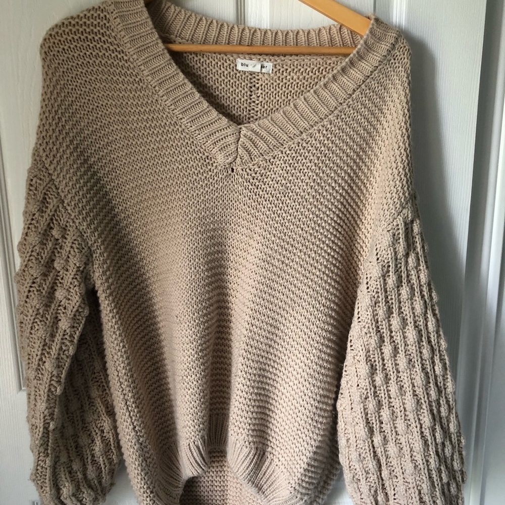 Women’s Sweater